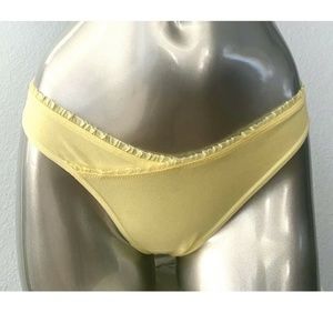 Pink Victorias Secret Nwt Pale Yellow Sexy Cotton Blend Ruffle Thong Panty